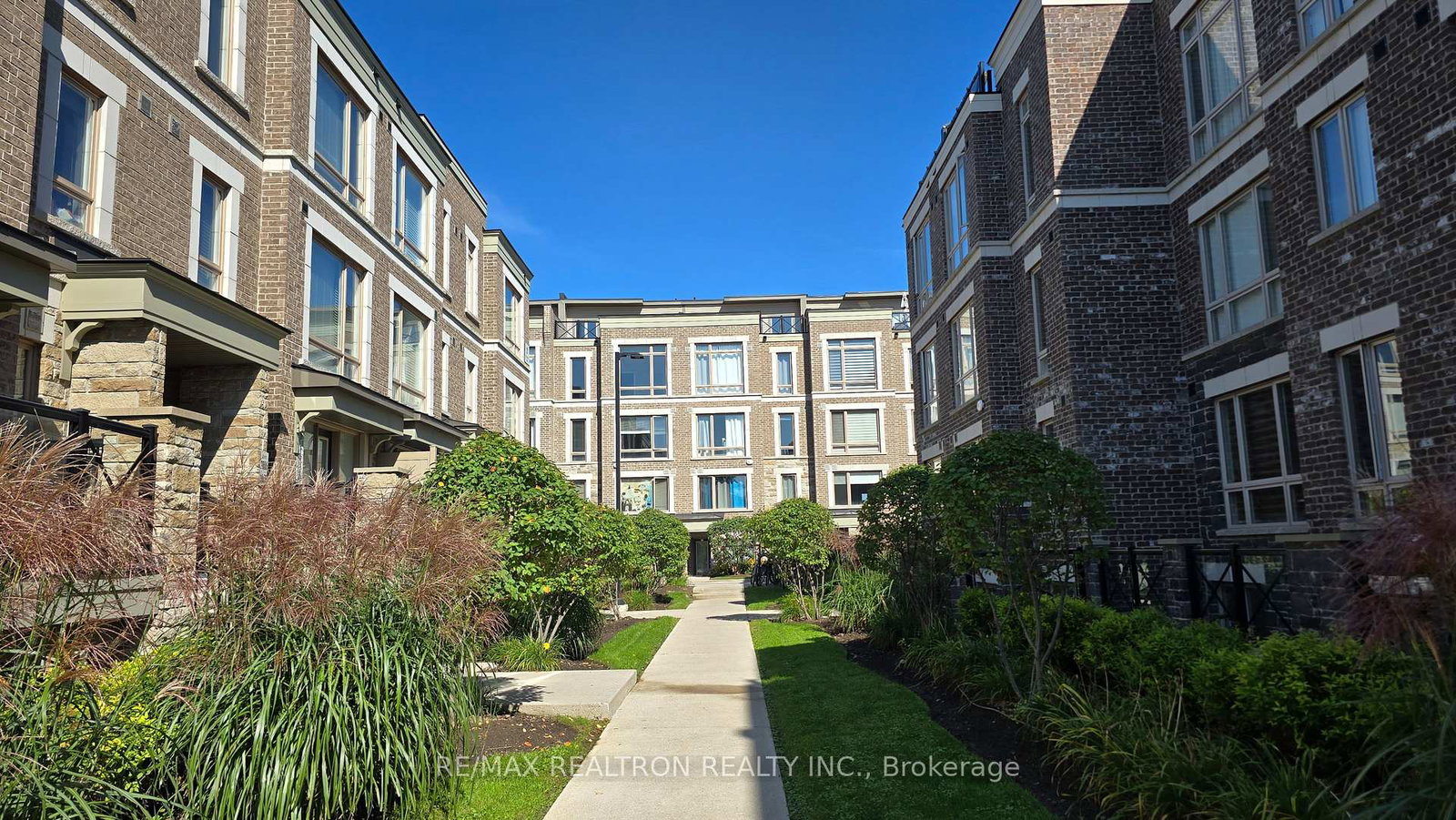 21-westmeath-lane-markham-ontario-n13776432