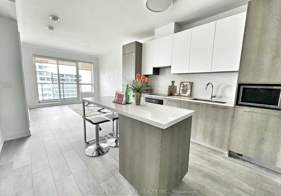 8-water-walk-drive-markham-ontario-n13776710