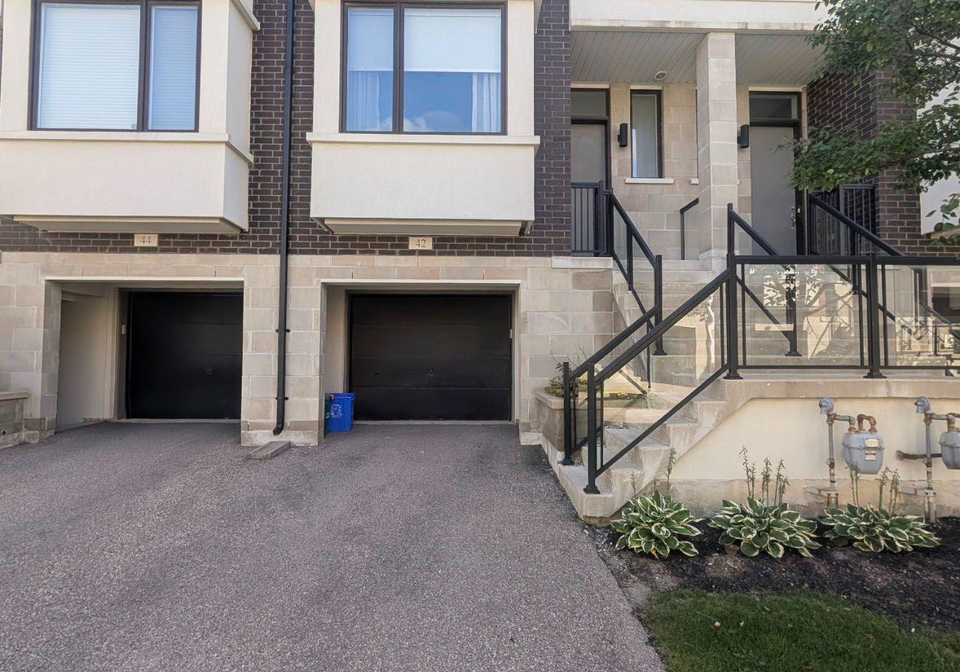 42-genuine-lane-richmond-hill-ontario-n13776738