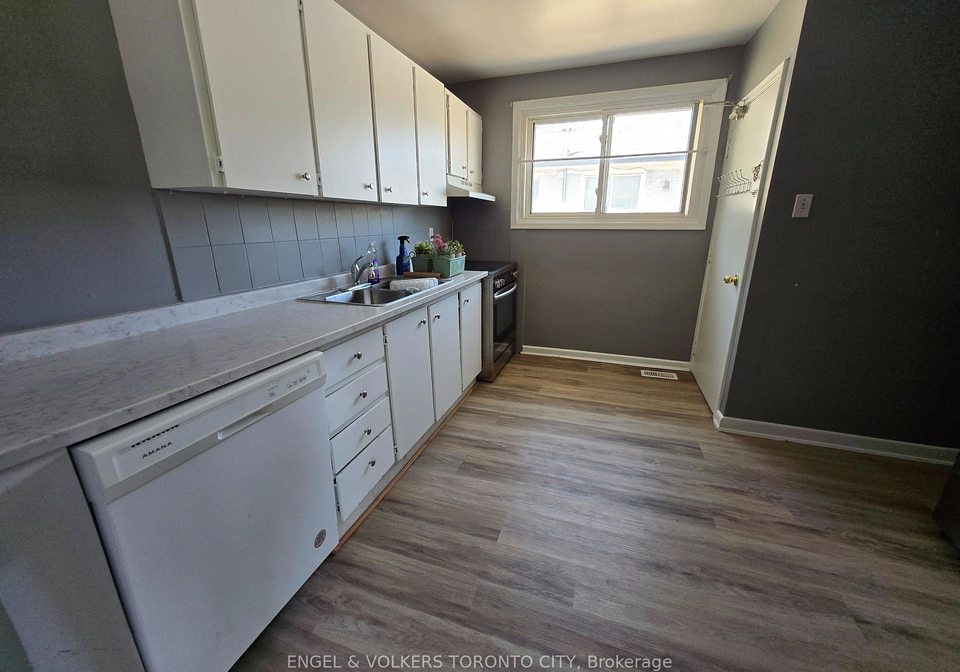 236-anzac-road-richmond-hill-ontario-n13776854