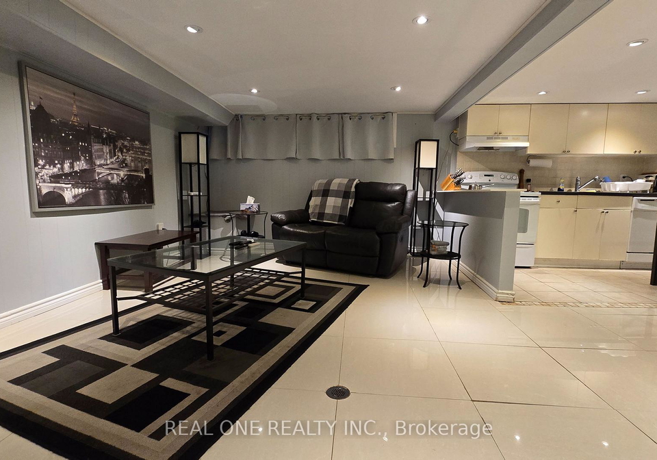 369-browndale-crescent-richmond-hill-ontario-n13777234