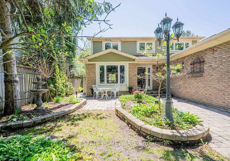 27-drumern-crescent-richmond-hill-ontario-n13777582