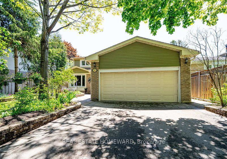 27-drumern-crescent-richmond-hill-ontario-n13777582