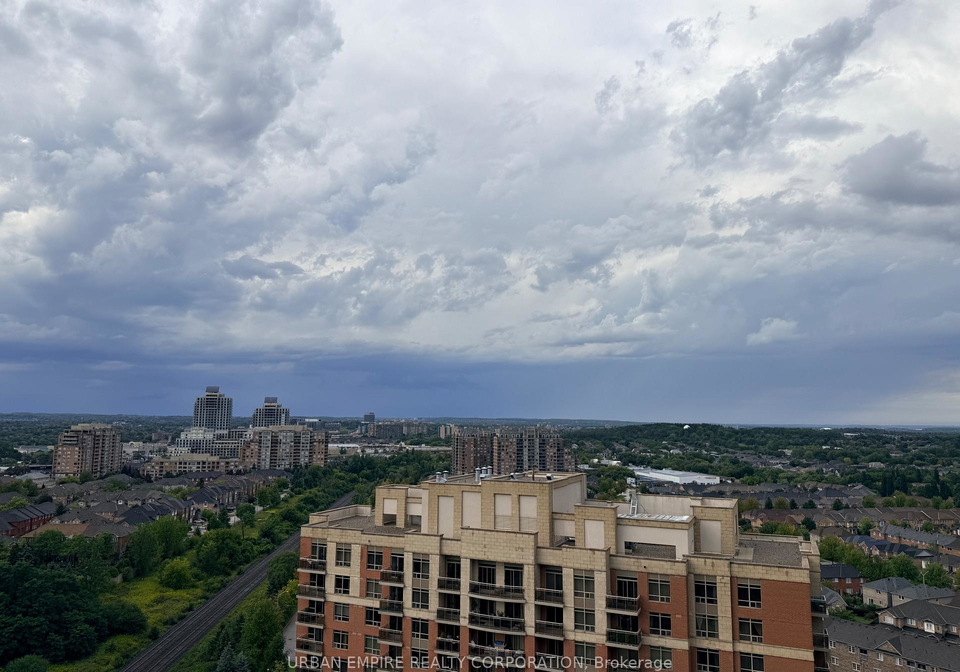 85-oneida-crescent-richmond-hill-ontario-n13778210