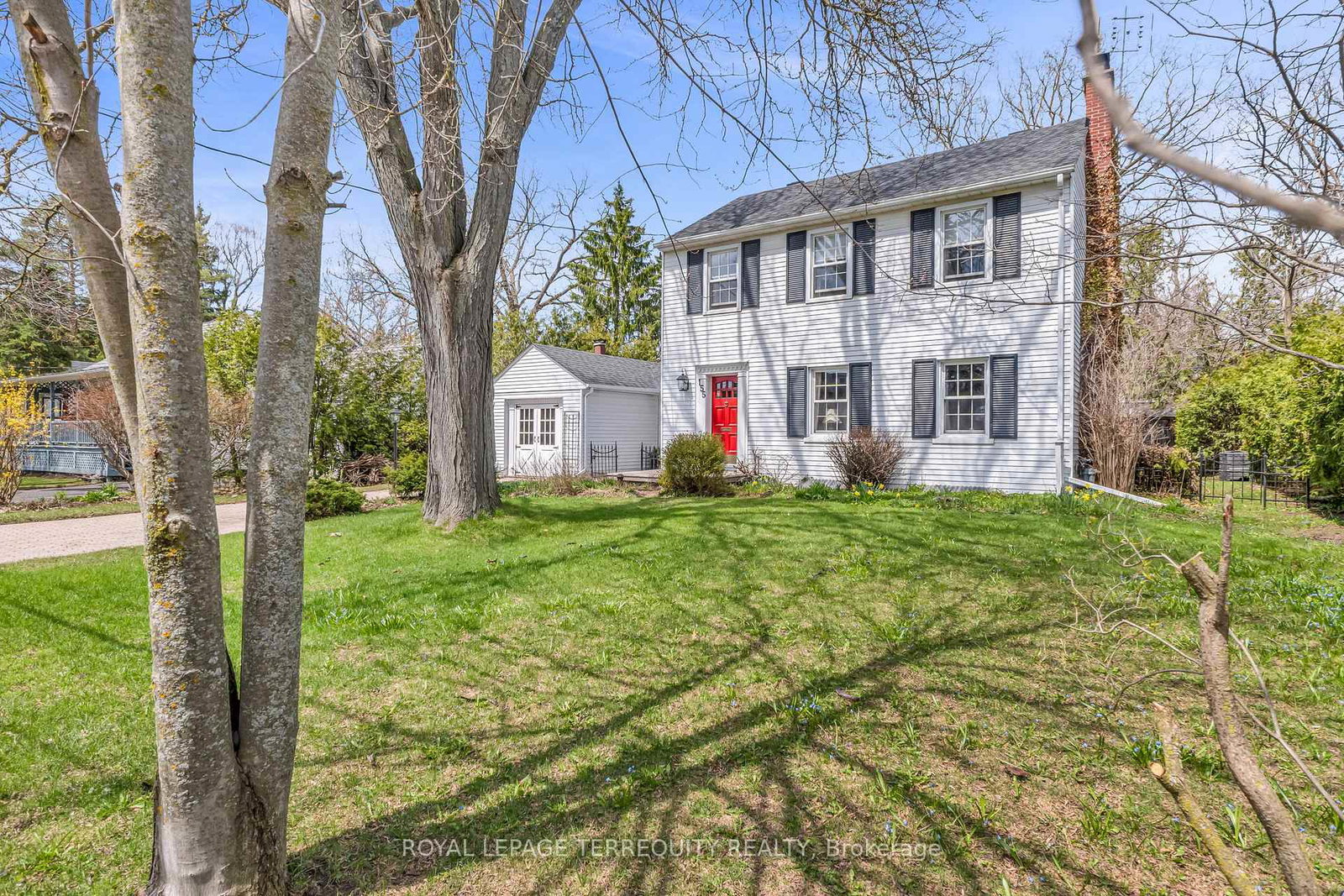 155-centre-street-w-richmond-hill-ontario-n13779074