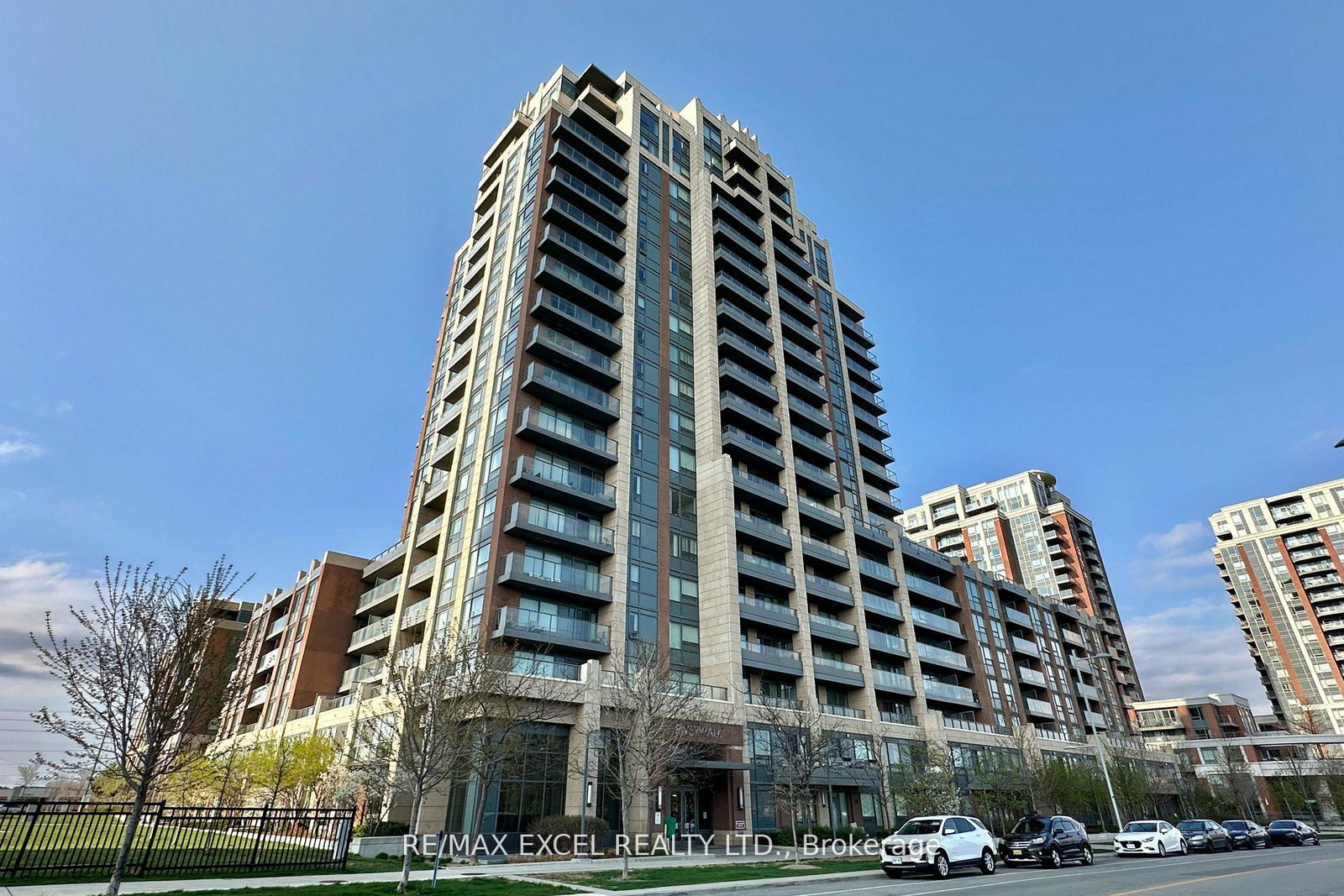 18-uptown-drive-markham-ontario-n13779422