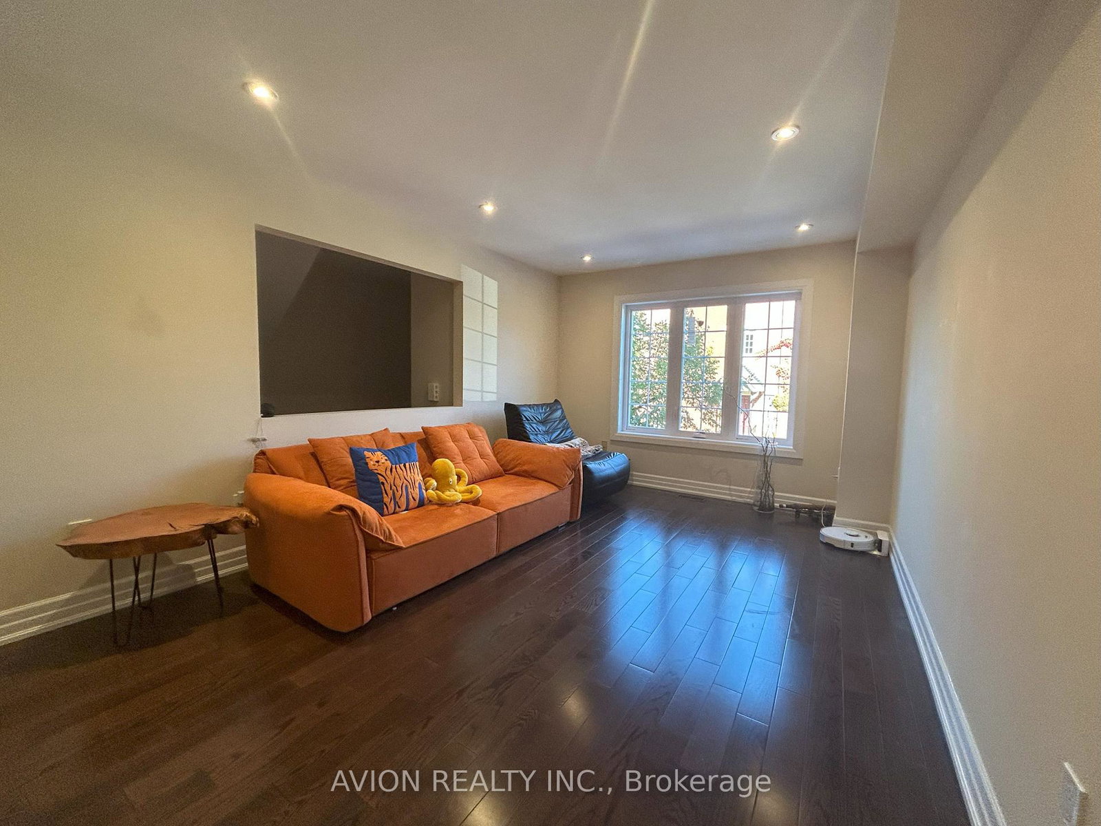 95-weldrick-avenue-richmond-hill-ontario-n13779722
