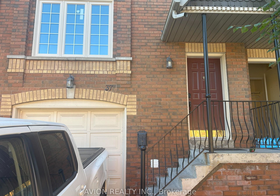 95-weldrick-avenue-richmond-hill-ontario-n13779722