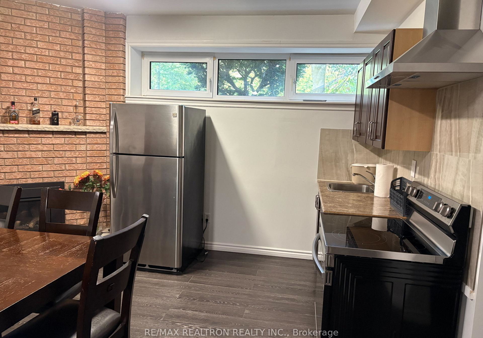 198-centre-street-vaughan-ontario-n13779888