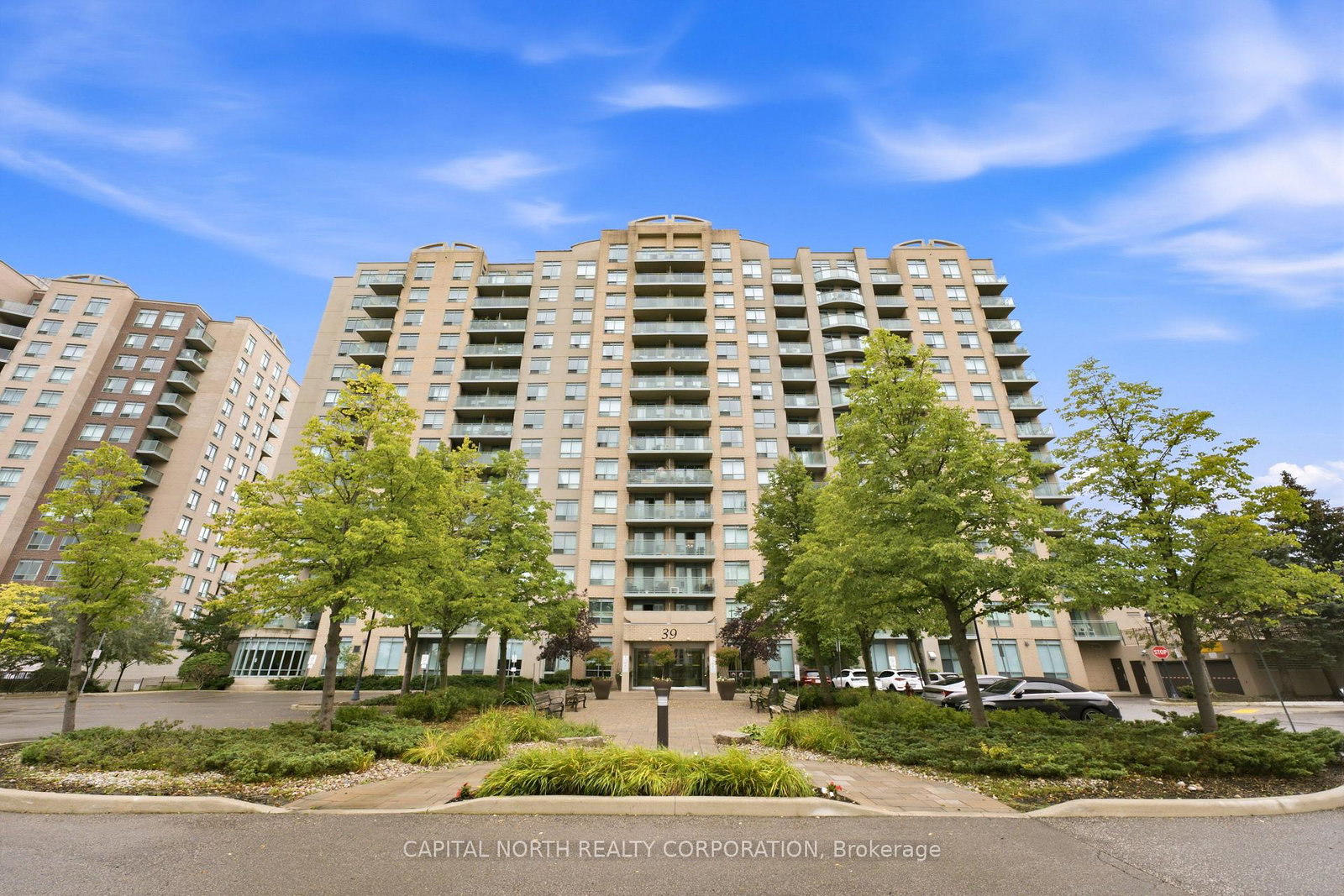 39-oneida-crescent-richmond-hill-ontario-n13780276