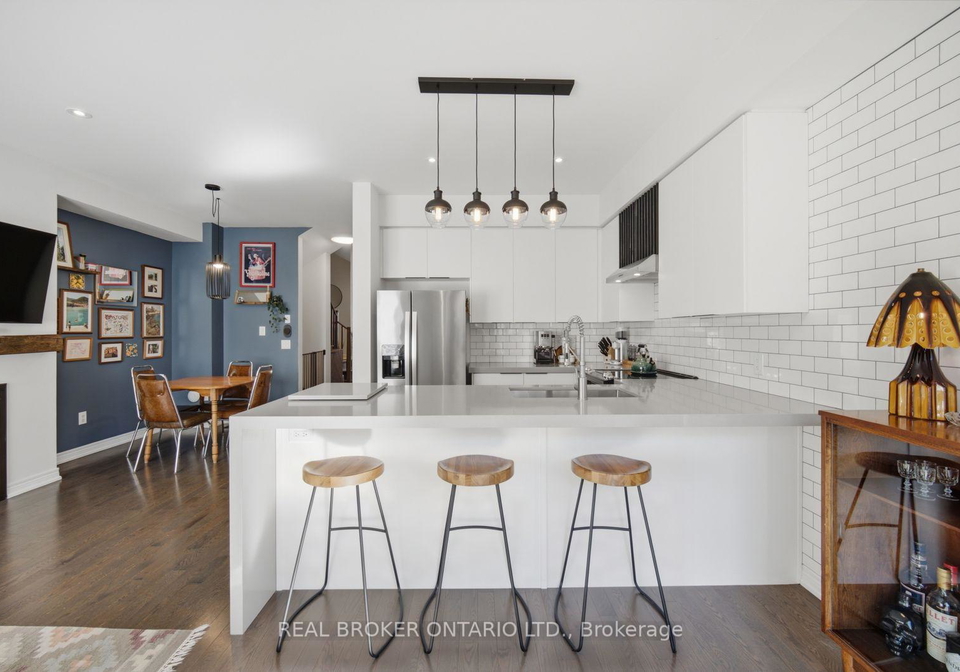 65-blackwell-crescent-bradford-west-gwillimbury-ontario-n13780544