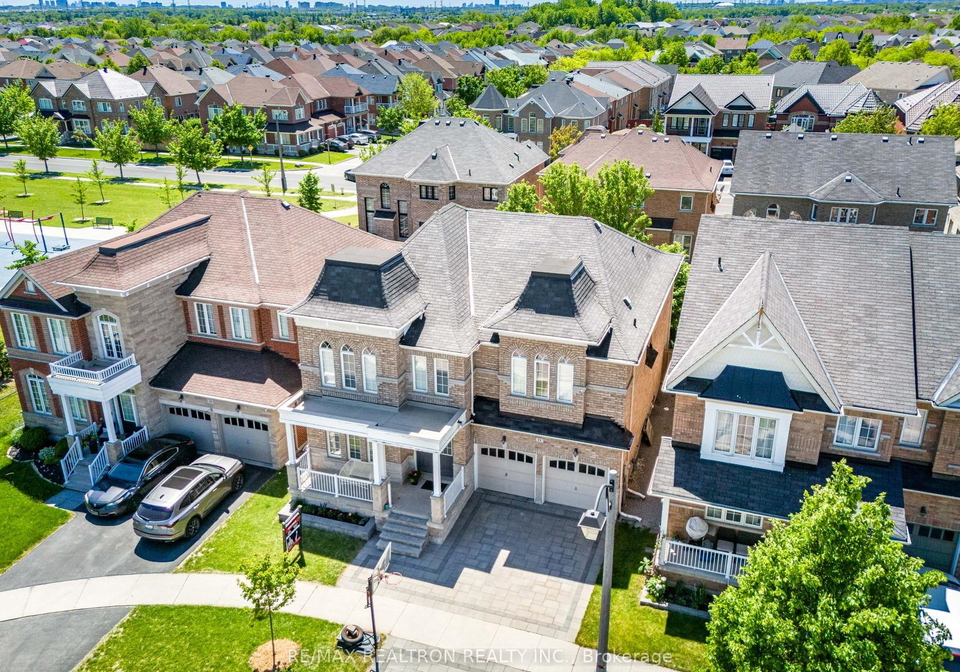 21-rennie-avenue-markham-ontario-n13780746