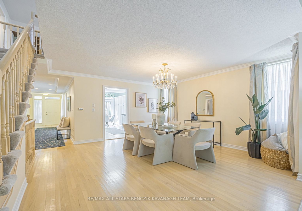 9-warnock-green-way-markham-ontario-n13780884
