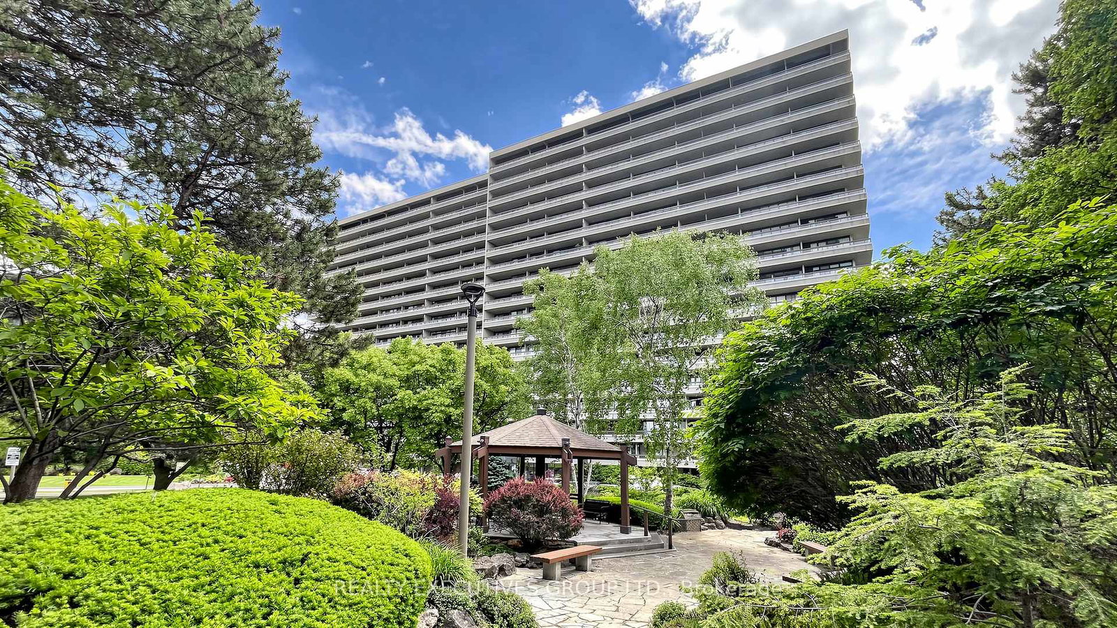8111-yonge-street-markham-ontario-n13781376