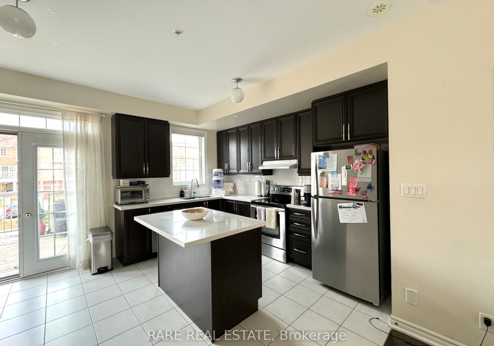 18-cathedral-high-street-markham-ontario-n13781690