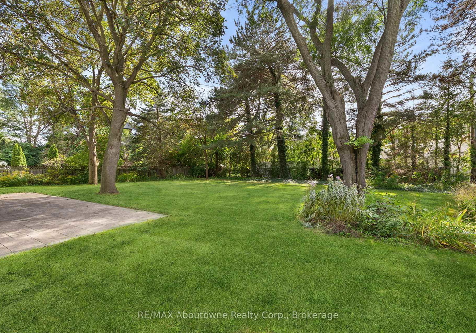 24-valloncliffe-road-markham-ontario-n13781730
