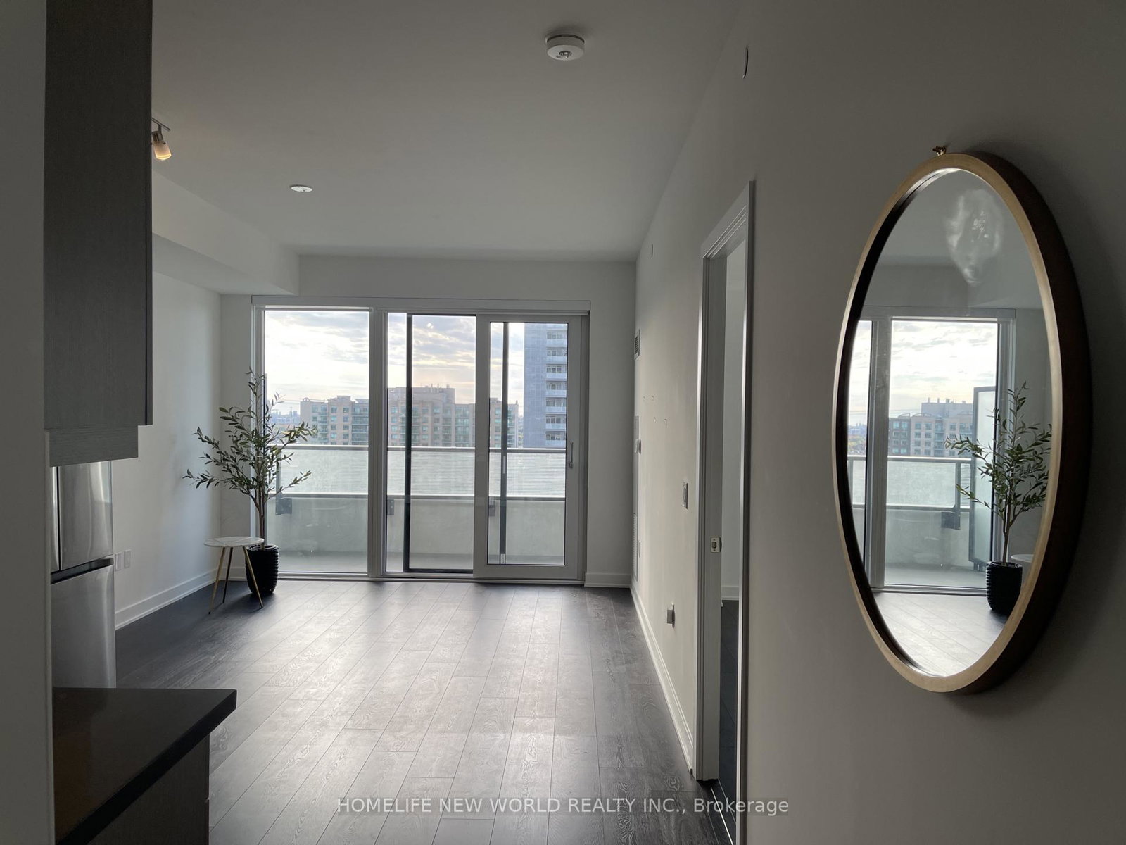 105-oneida-crescent-s-richmond-hill-ontario-n13782078