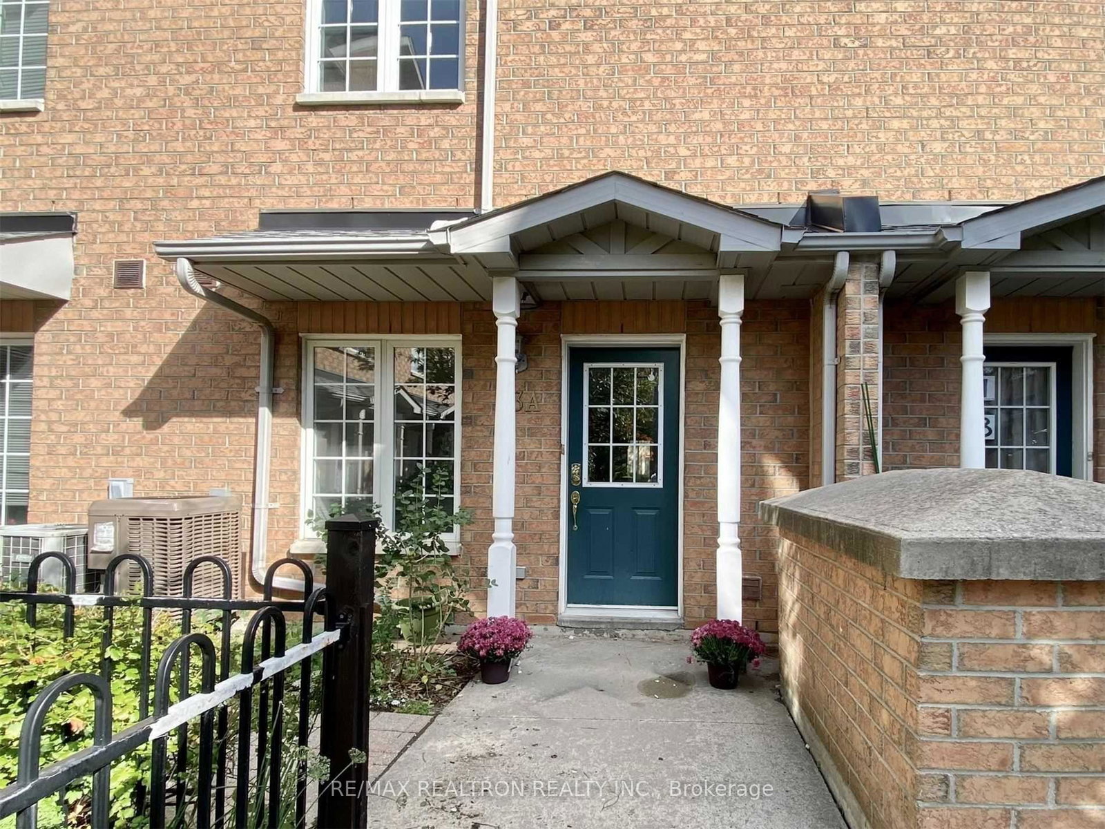 1-alpen-way-markham-ontario-n13782250