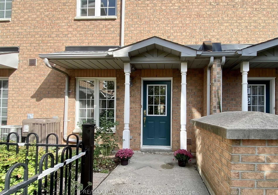 1-alpen-way-markham-ontario-n13782250
