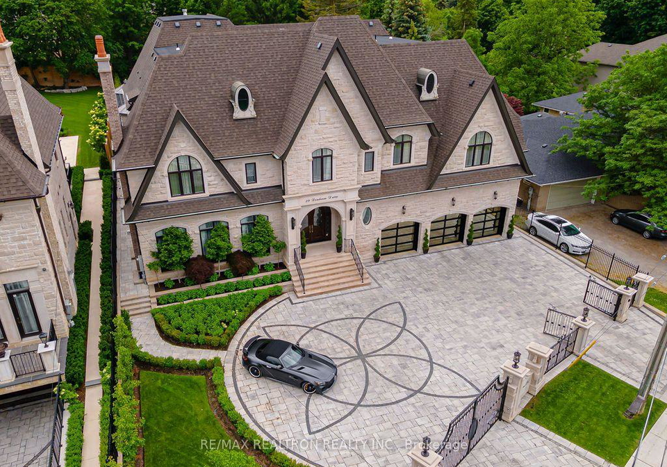 29-denham-drive-richmond-hill-ontario-n13783080