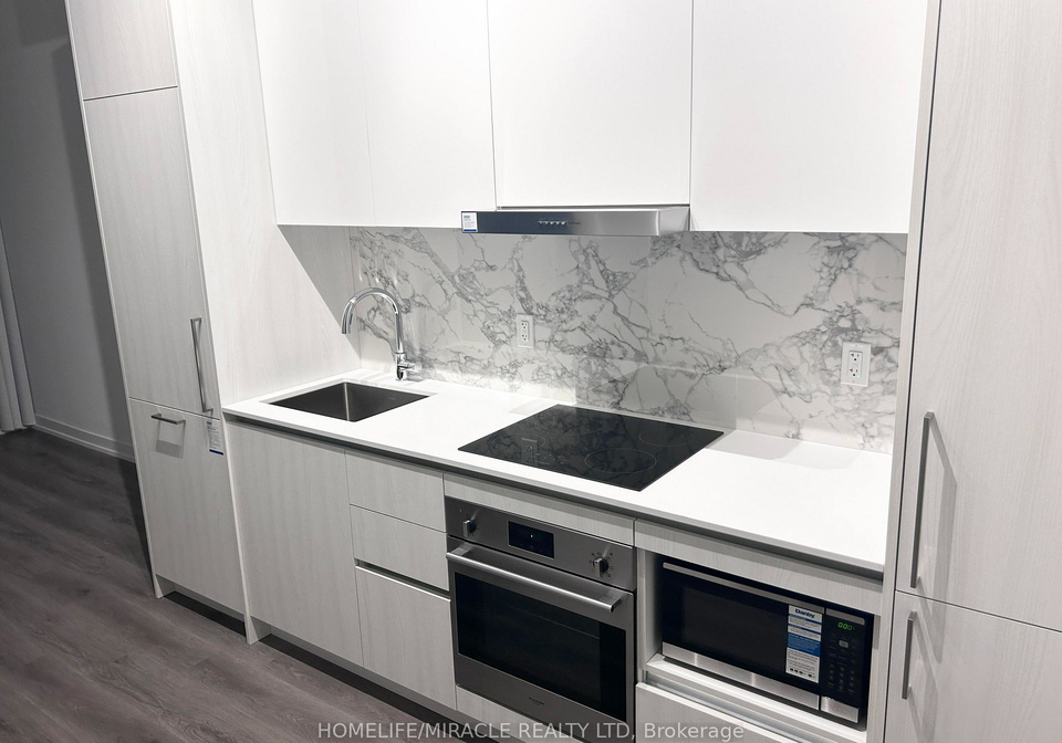 225-commerce-street-vaughan-ontario-n13783224