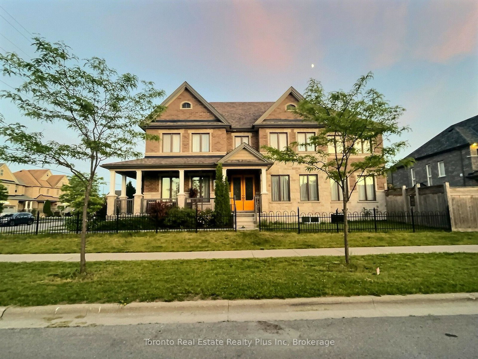 214-eighth-avenue-new-tecumseth-ontario-n13783450