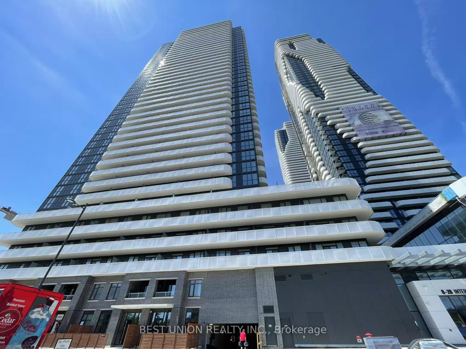 28-interchange-way-vaughan-ontario-n13783766