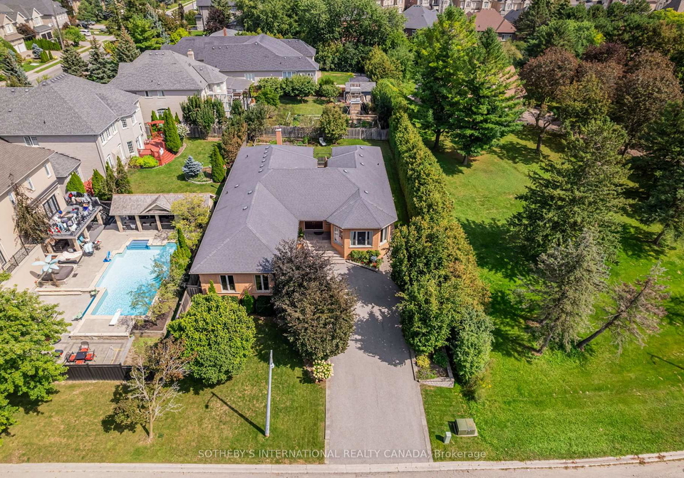 83-burndean-court-richmond-hill-ontario-n13784148