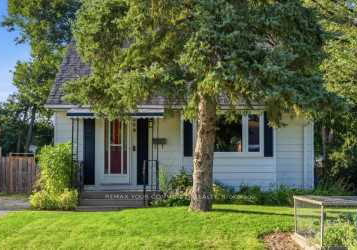 269-rogers-road-newmarket-ontario-n13784222