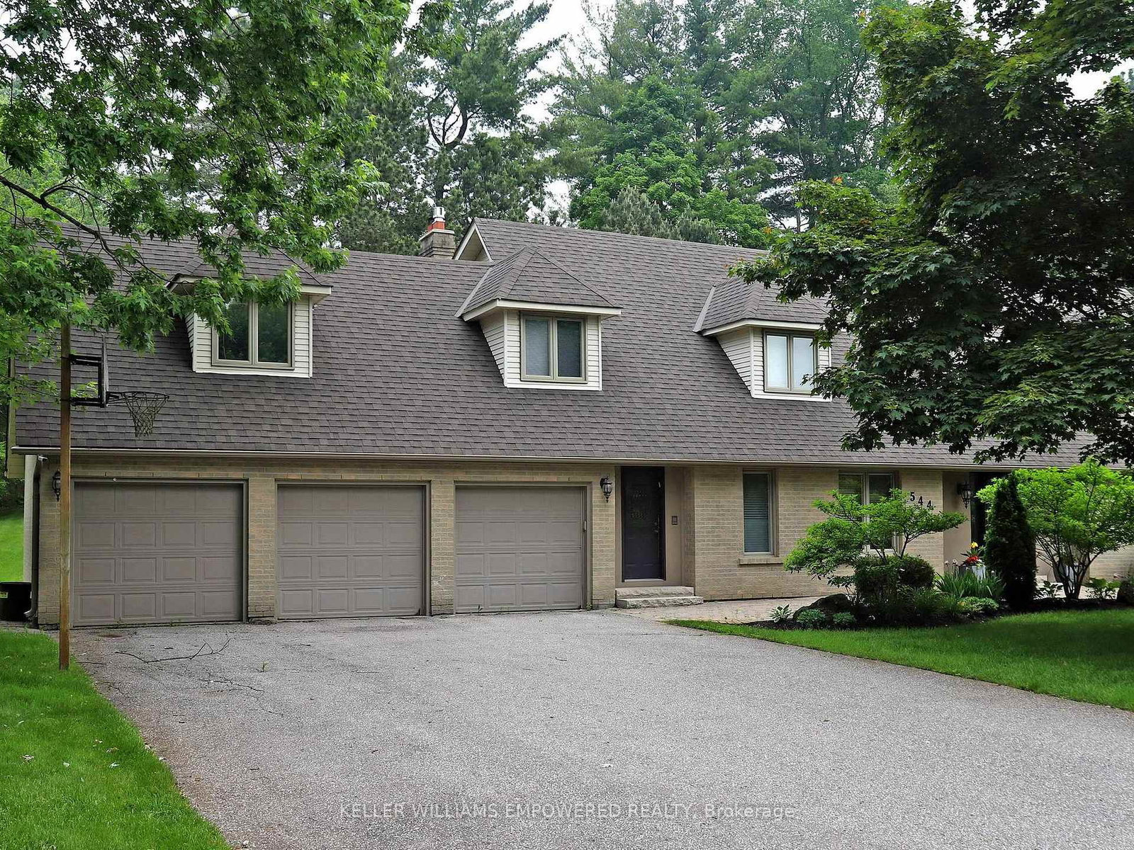 544-woodland-acres-crescent-vaughan-ontario-n13784356