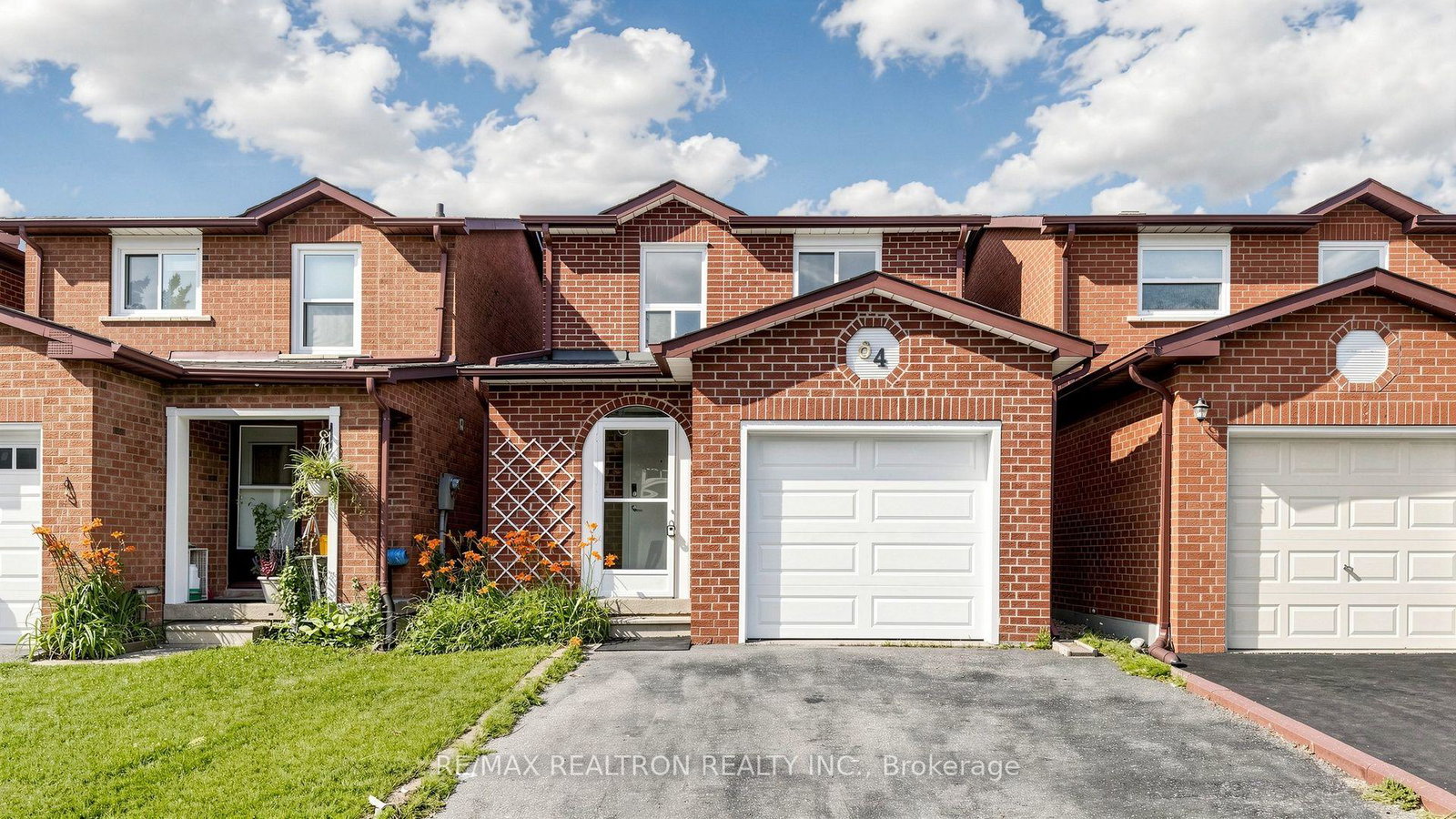 64-dunbar-crescent-markham-ontario-n13784468