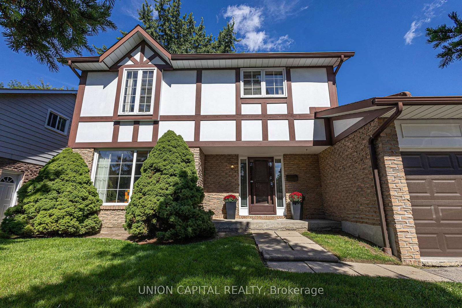 223-centre-street-w-richmond-hill-ontario-n13784628