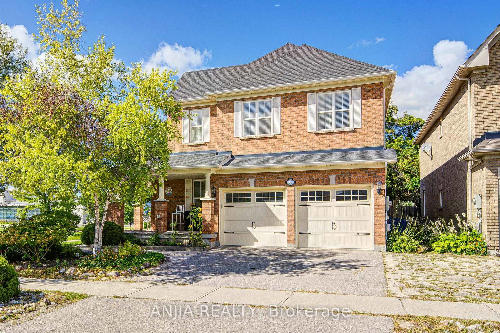 38-harpers-gate-way-whitchurch-stouffville-ontario-n13784902