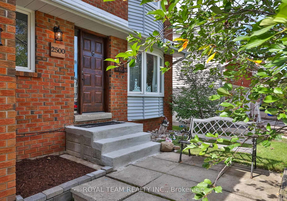 2500-lloyd-street-innisfil-ontario-n13785156