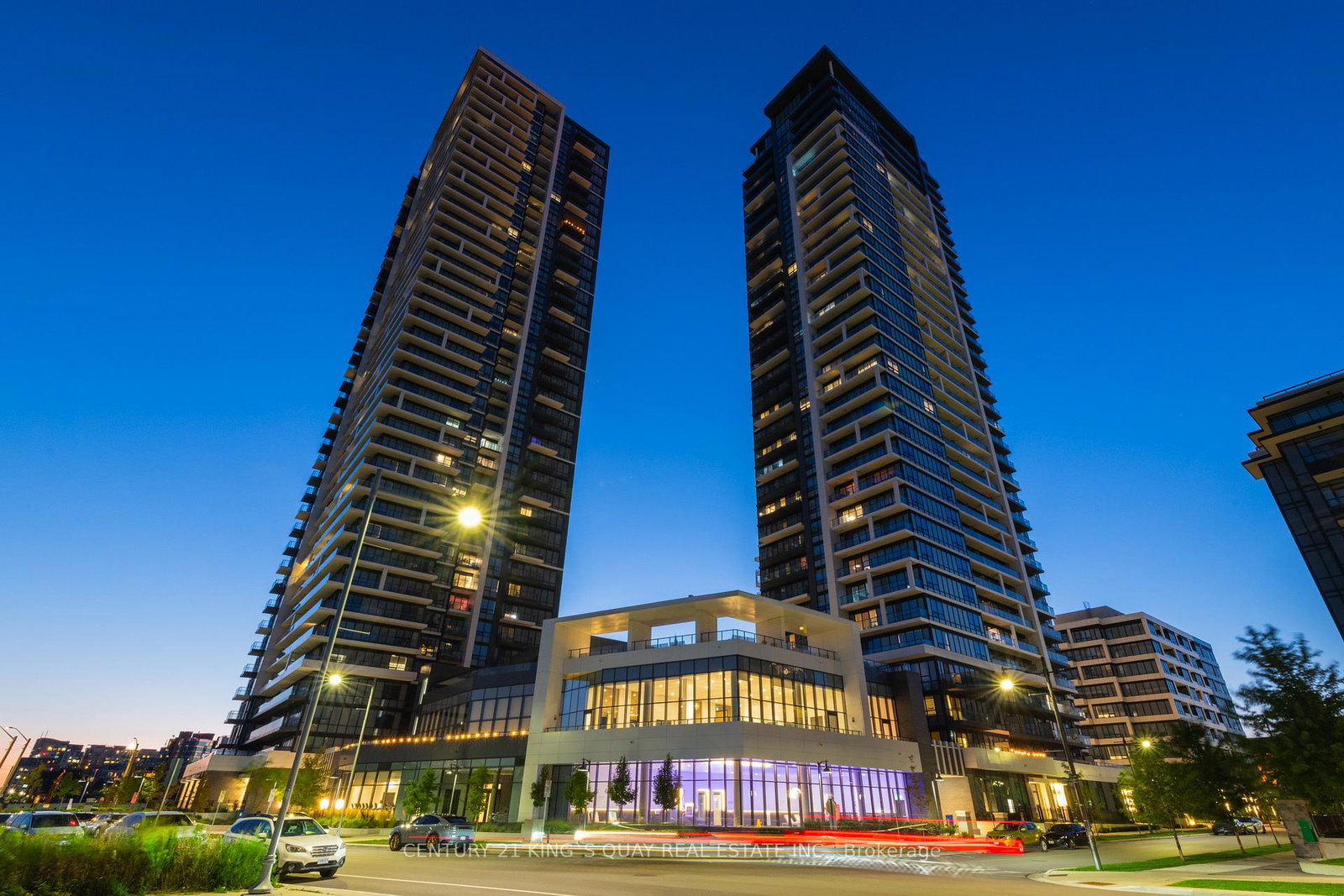 18-water-walk-drive-markham-ontario-n13785488