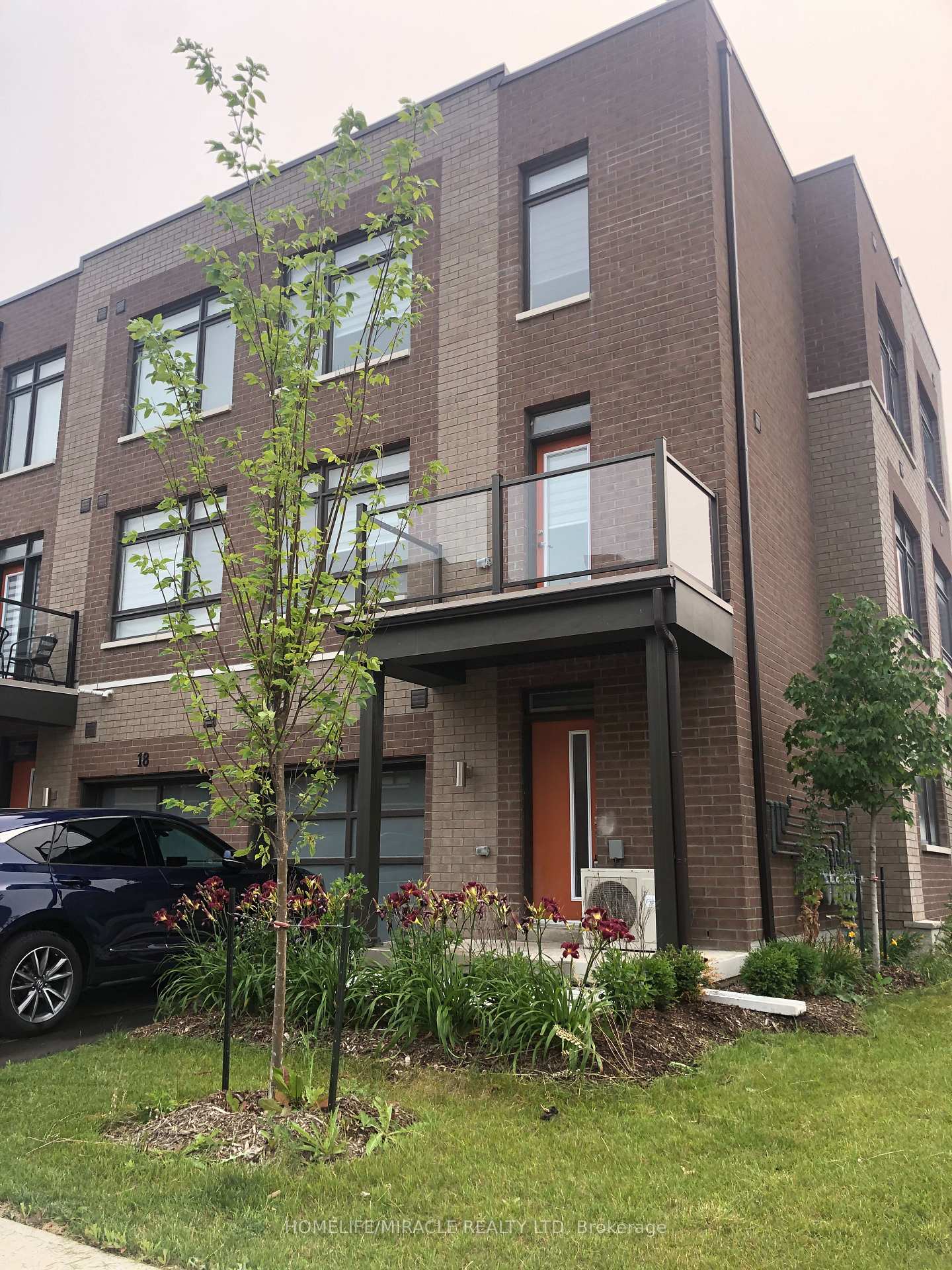 22-bluenose-street-vaughan-ontario-n13785980