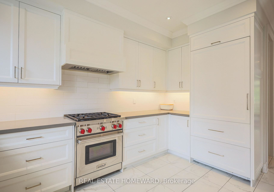 1-saint-julien-court-vaughan-ontario-n13786008