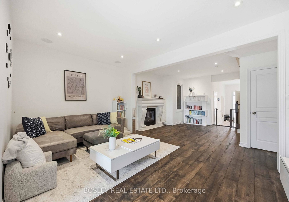 39-alexie-way-vaughan-ontario-n13786116