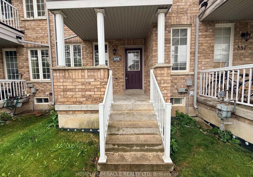 359-caboto-trail-markham-ontario-n13786922