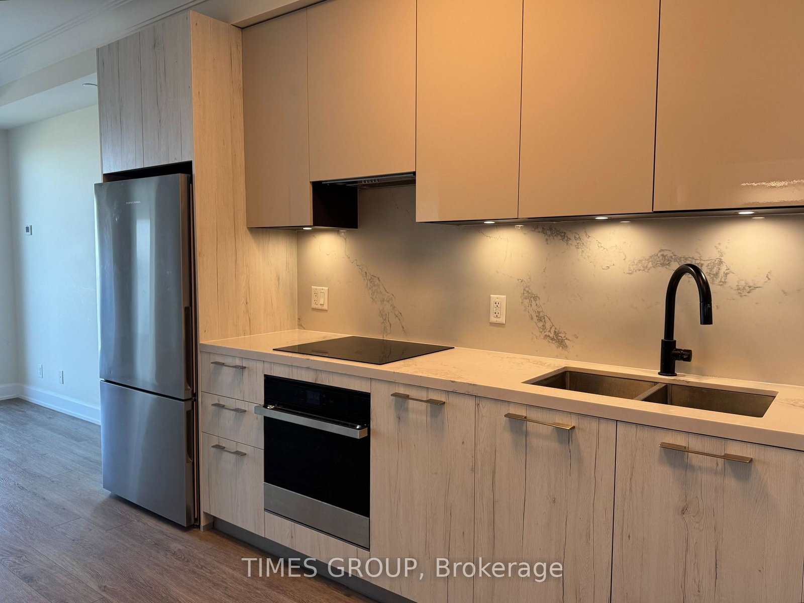 8-water-walk-drive-markham-ontario-n13787698