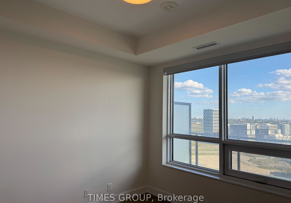 8-water-walk-drive-markham-ontario-n13787698