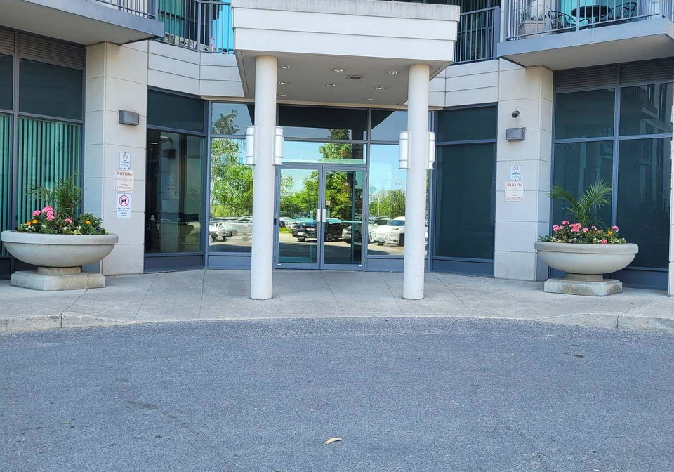 185-oneida-crescent-richmond-hill-ontario-n13788100