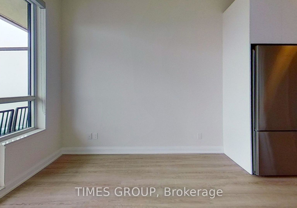 15-water-walk-drive-markham-ontario-n13788258