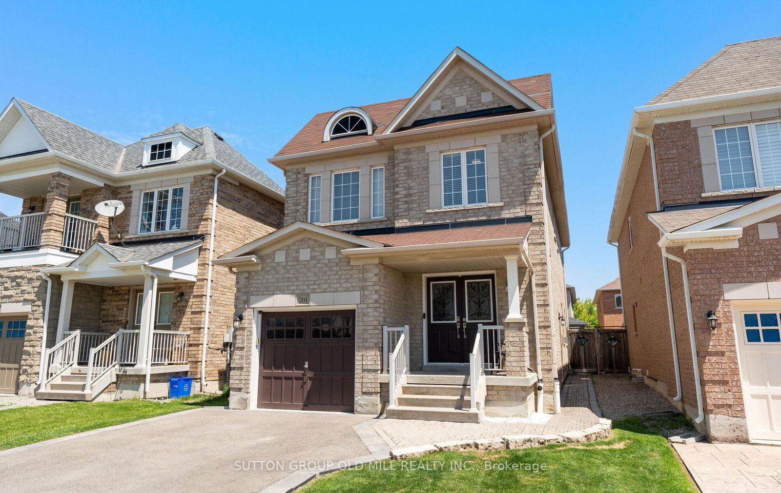 201-vellore-park-avenue-vaughan-ontario-n13788740