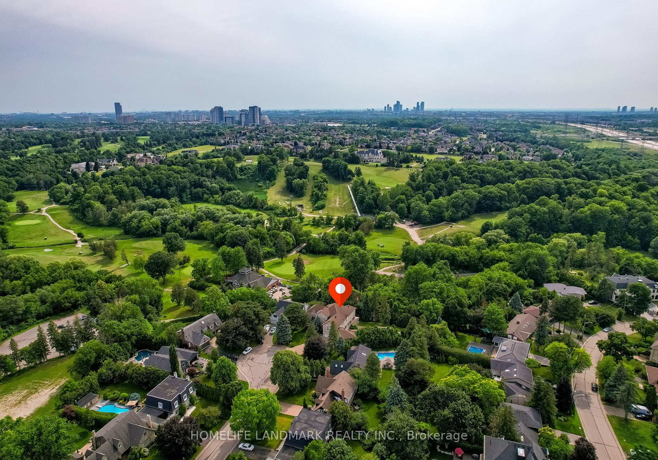 14-meadow-heights-court-vaughan-ontario-n13789046