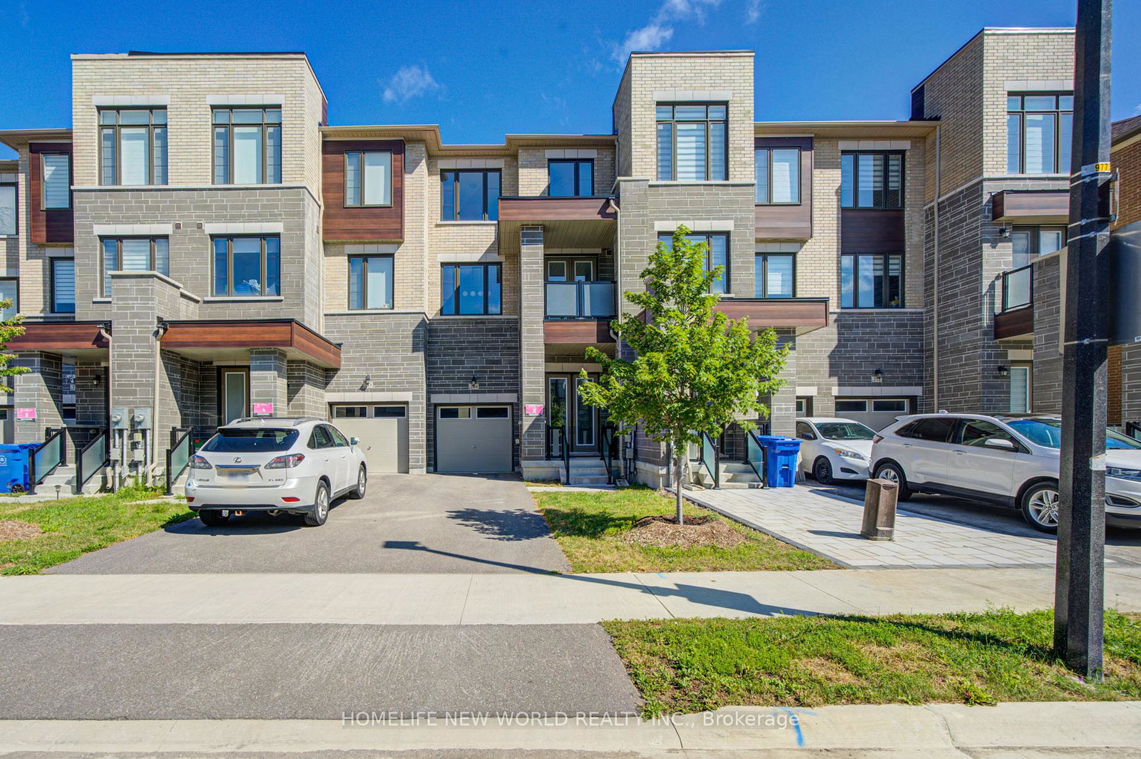 216-vermont-avenue-newmarket-ontario-n13789294