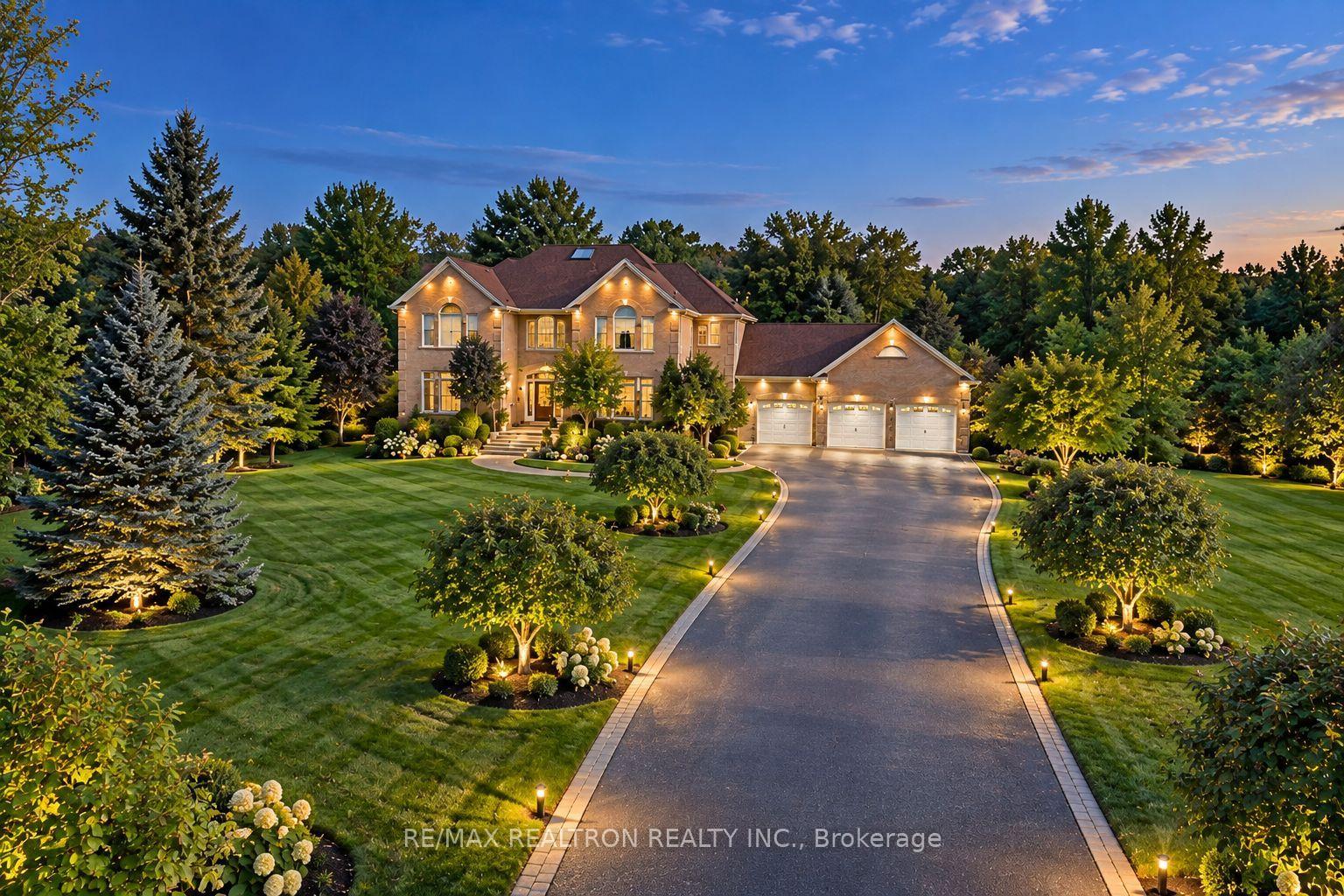 8-country-heights-drive-richmond-hill-ontario-n13789618