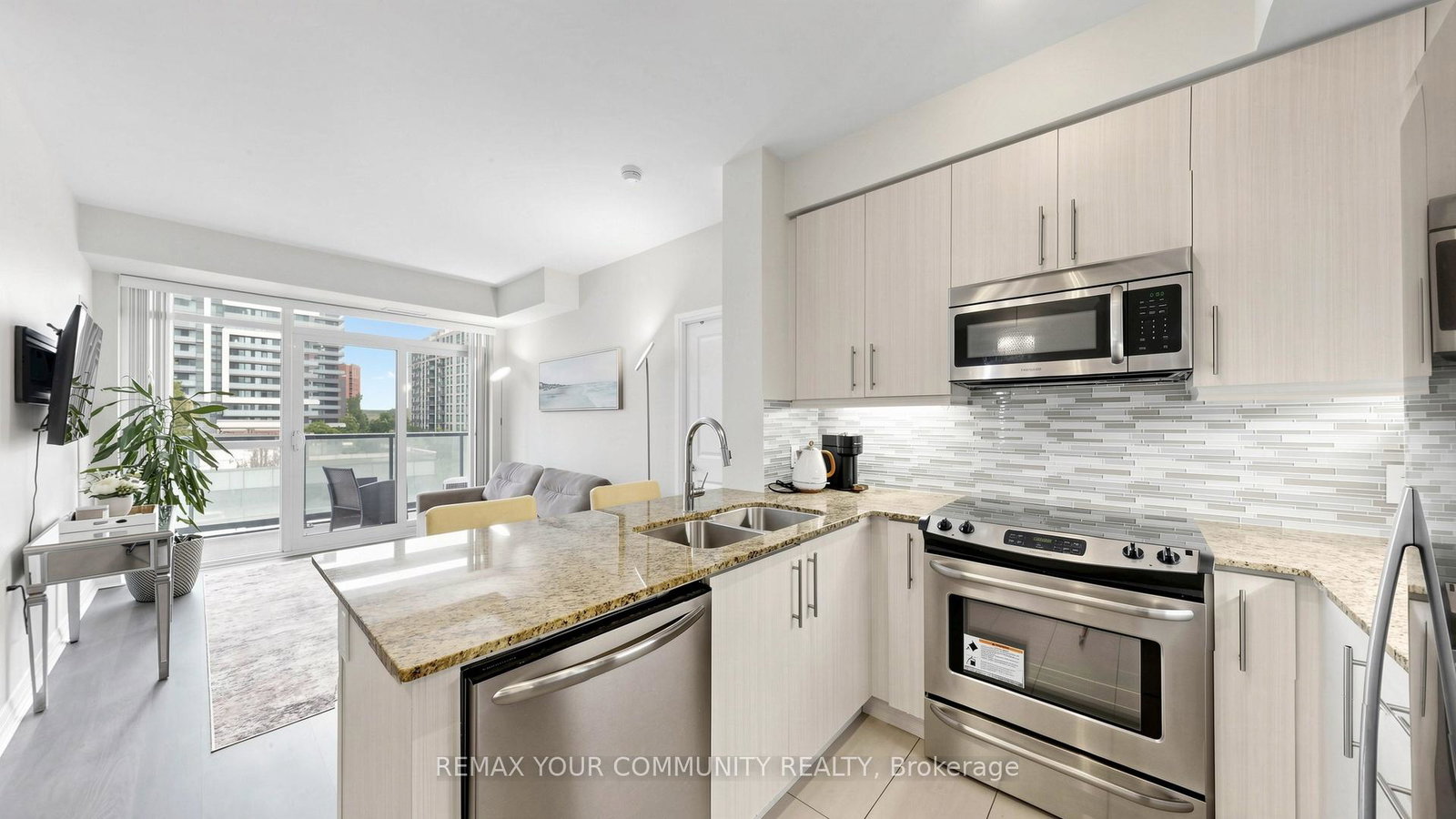 55-oneida-crescent-richmond-hill-ontario-n13790218