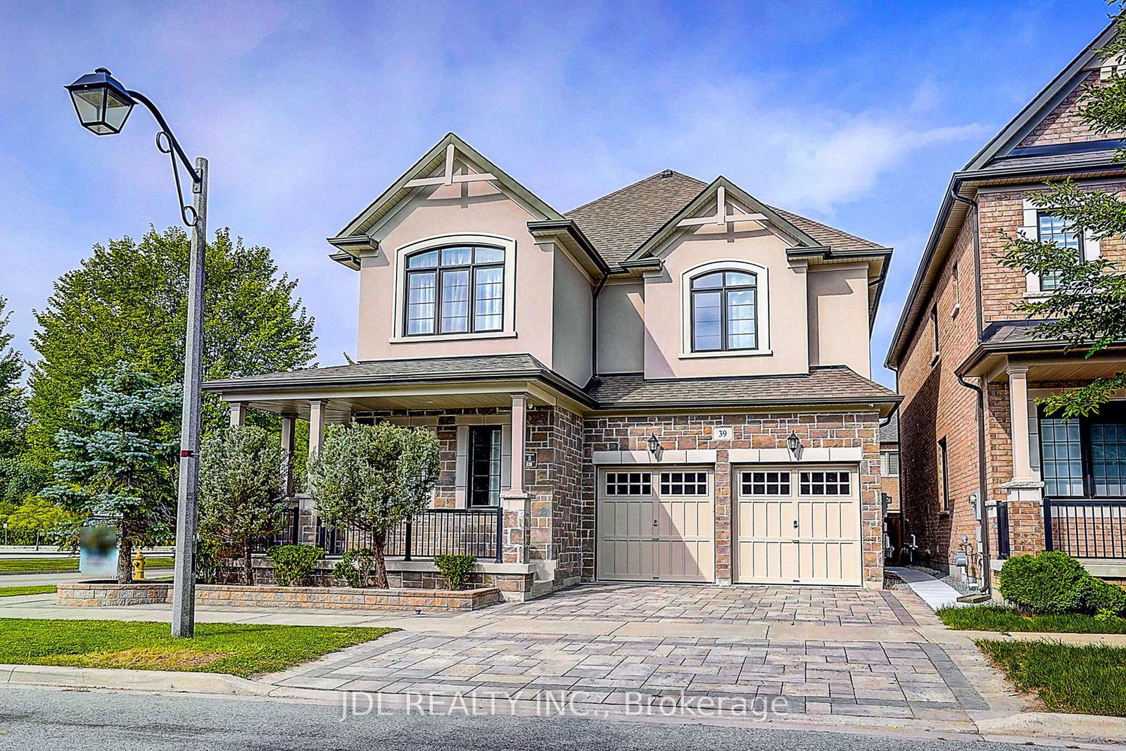 39-jeffrey-nihda-crescent-markham-ontario-n13791312
