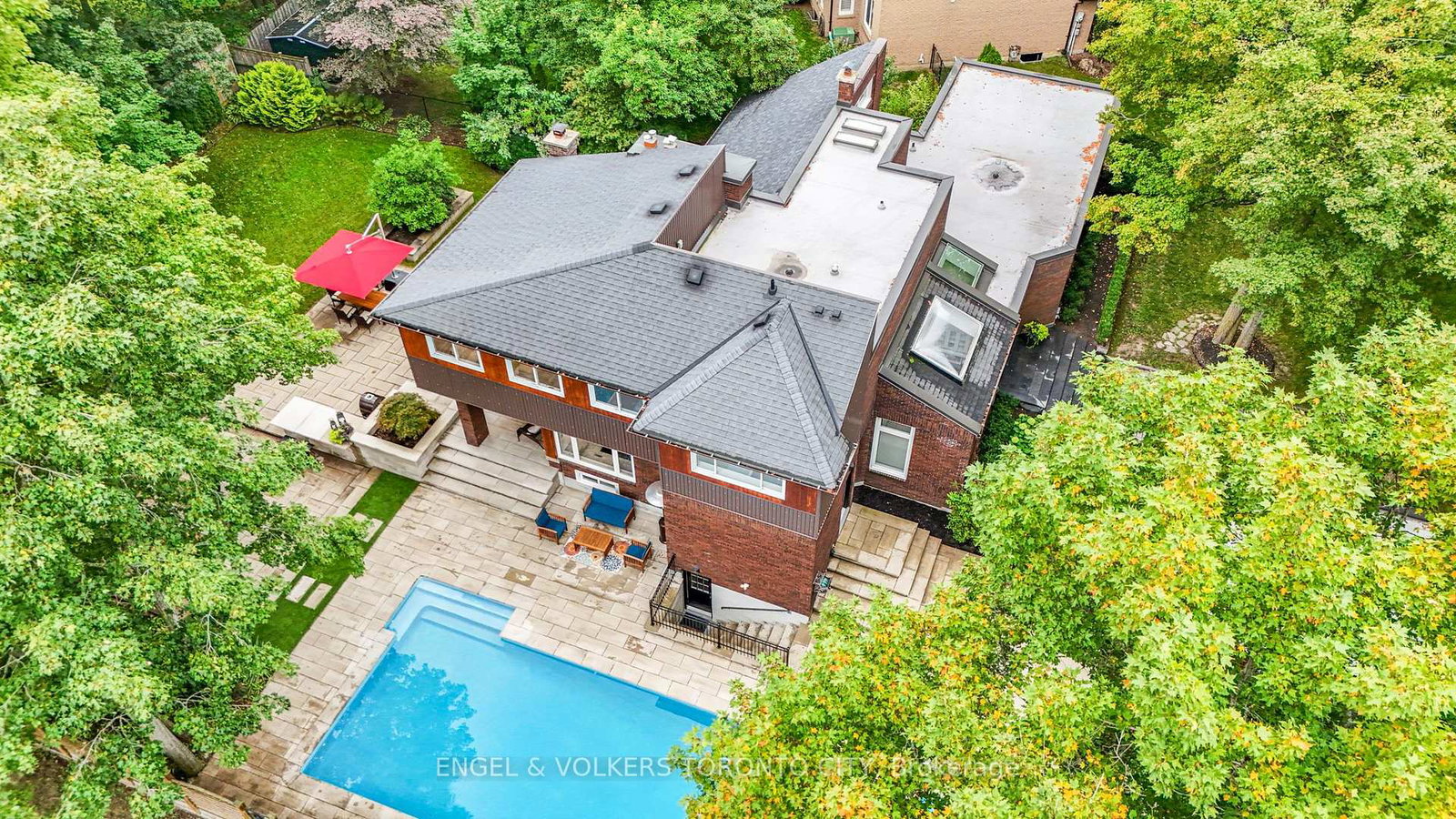11-cedarwood-crescent-king-ontario-n13791750